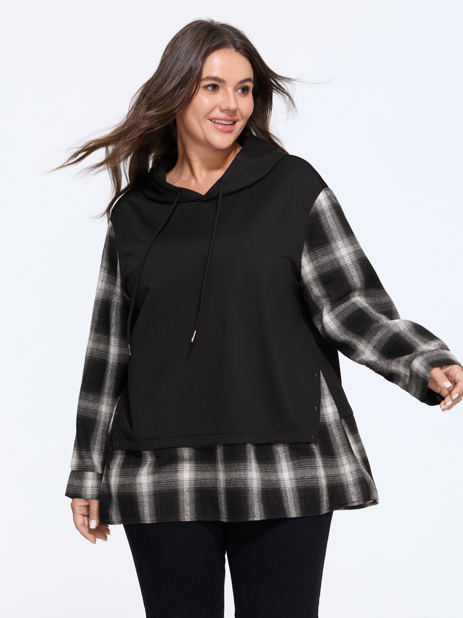 BloomChic Women's Plus Size Plaid Patchwork Hooded Drawstring Sweatshirt Black Everyday-Casual Hooded Neck 10/M