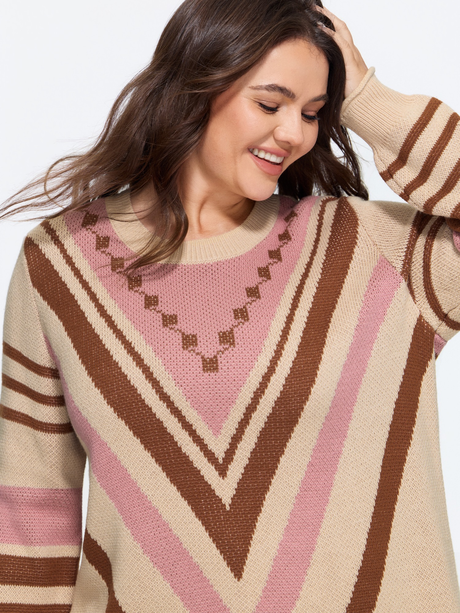 BloomChic Women's Plus Size Retro Geometric Jacquard Color Block Pullover Apricot Long Sleeve Round Neck 10/M