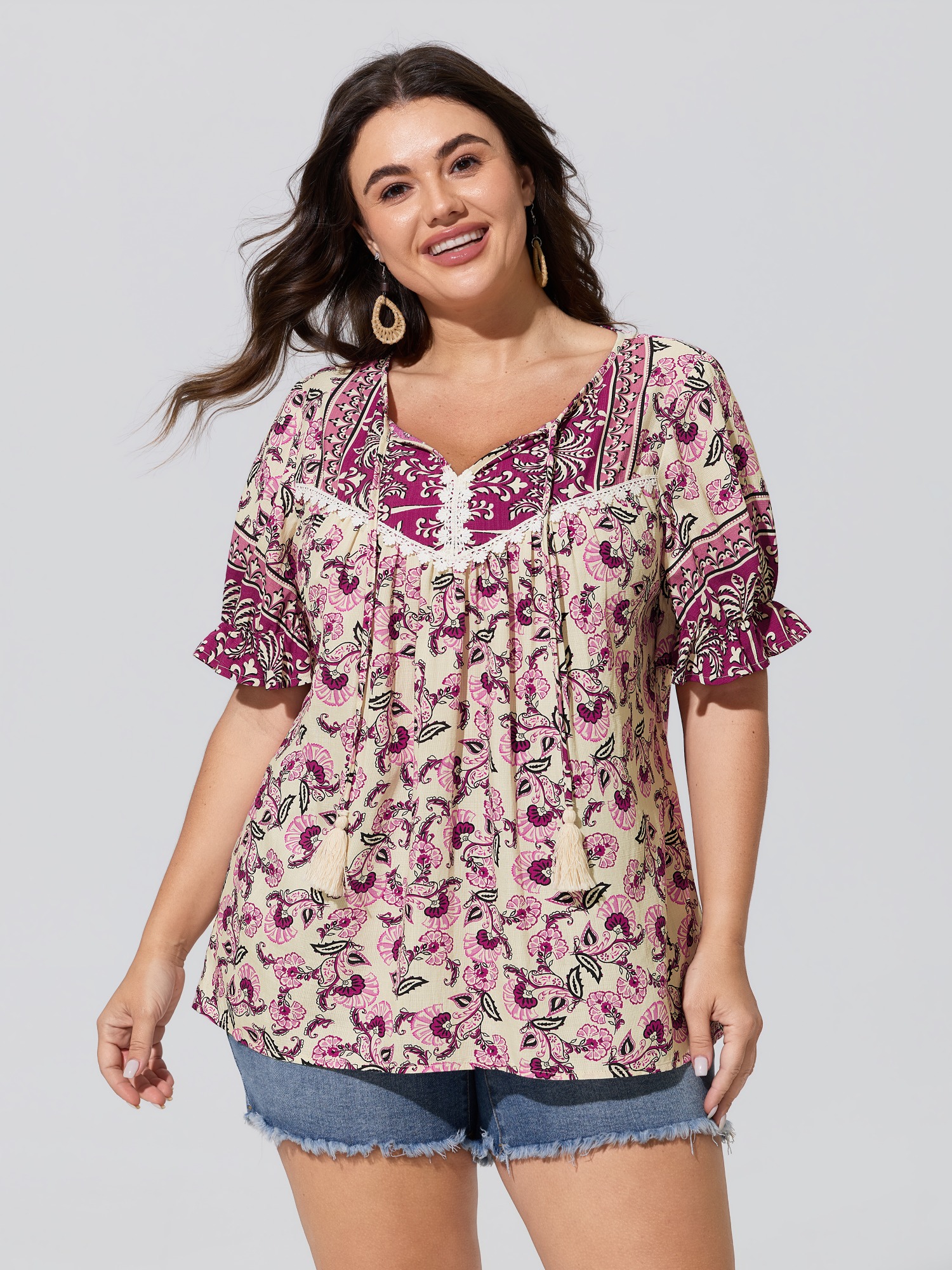 BloomChic Women's Plus Size Boho Floral Print Neck Tassels Blouse Purple Potion Ethnic Floral Vacation Short sleeve Tie-Neck 10/M