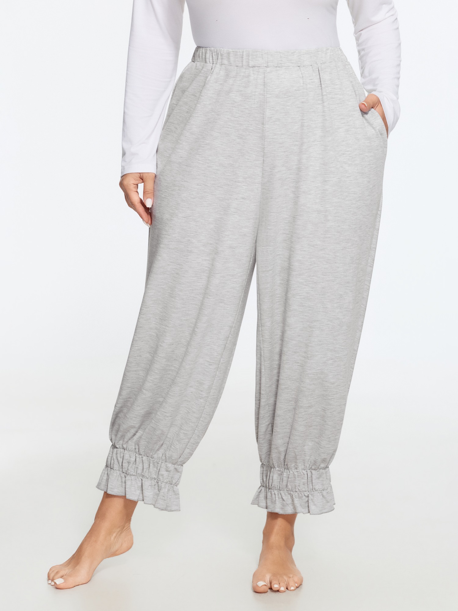 BloomChic Women's Plus Size Supersoft Elastic Waist Ruffle Hem Lounge Bottoms LightGray Cropped 10/M