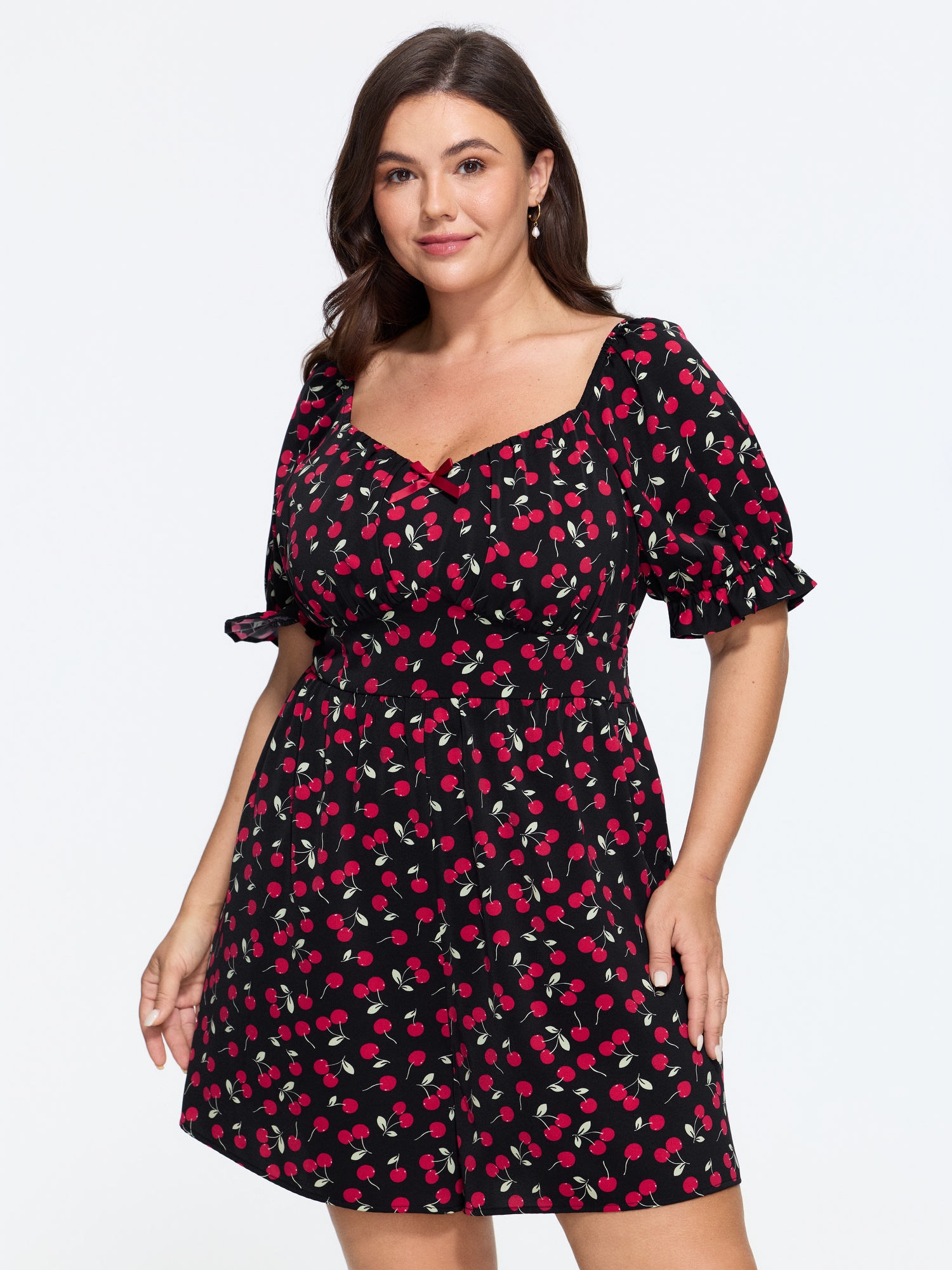 BloomChic Women's Plus Size Cherry Print Puffy Sleeve Lace Romper Black Everyday-Elegant Fitted 10/M