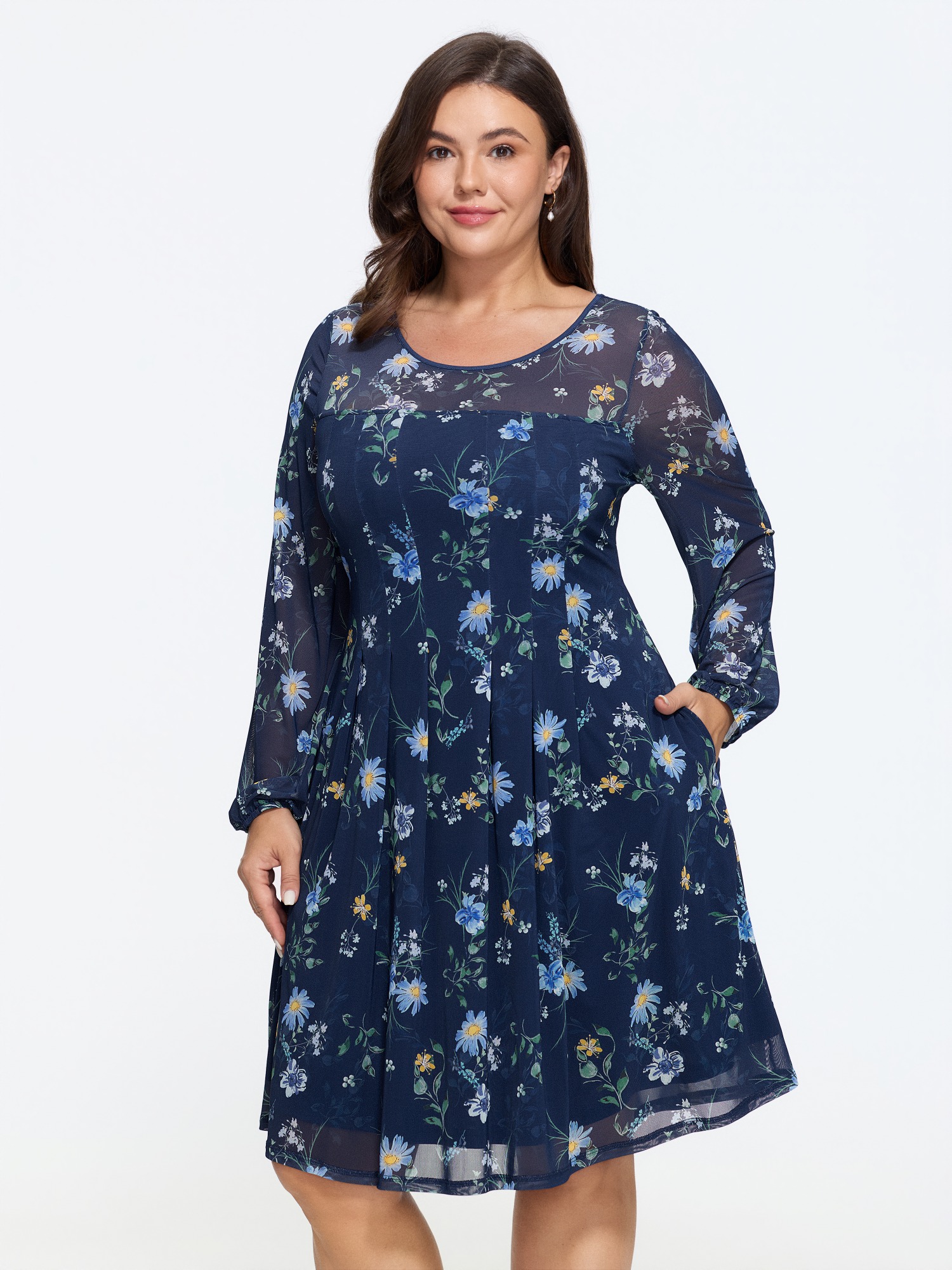 BloomChic Women's Plus Size Floral Print Sheer Mesh Pocket Mini Dress Blue Sapphire Floral Mini Everyday-Elegant Mesh Panel 10/M