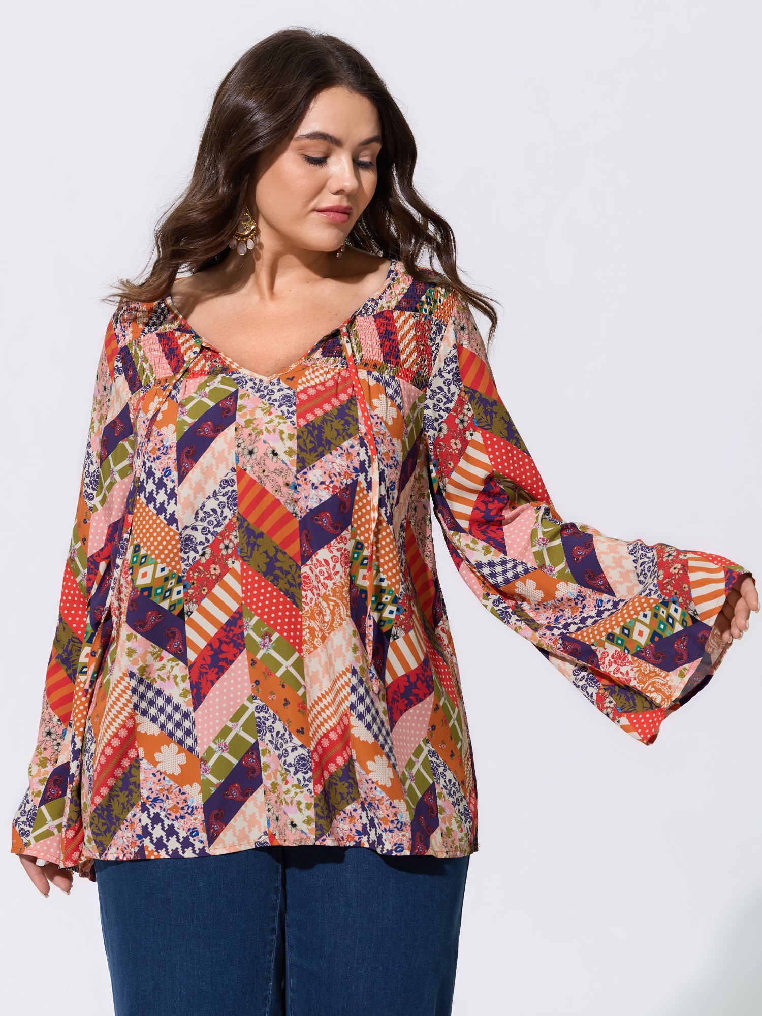 BloomChic Women's Plus Size Patchwork Mixed Floral Print Bell Sleeve Blouse Multicolor Chevron Vacation Long Sleeve V-Notch Neck 10/M