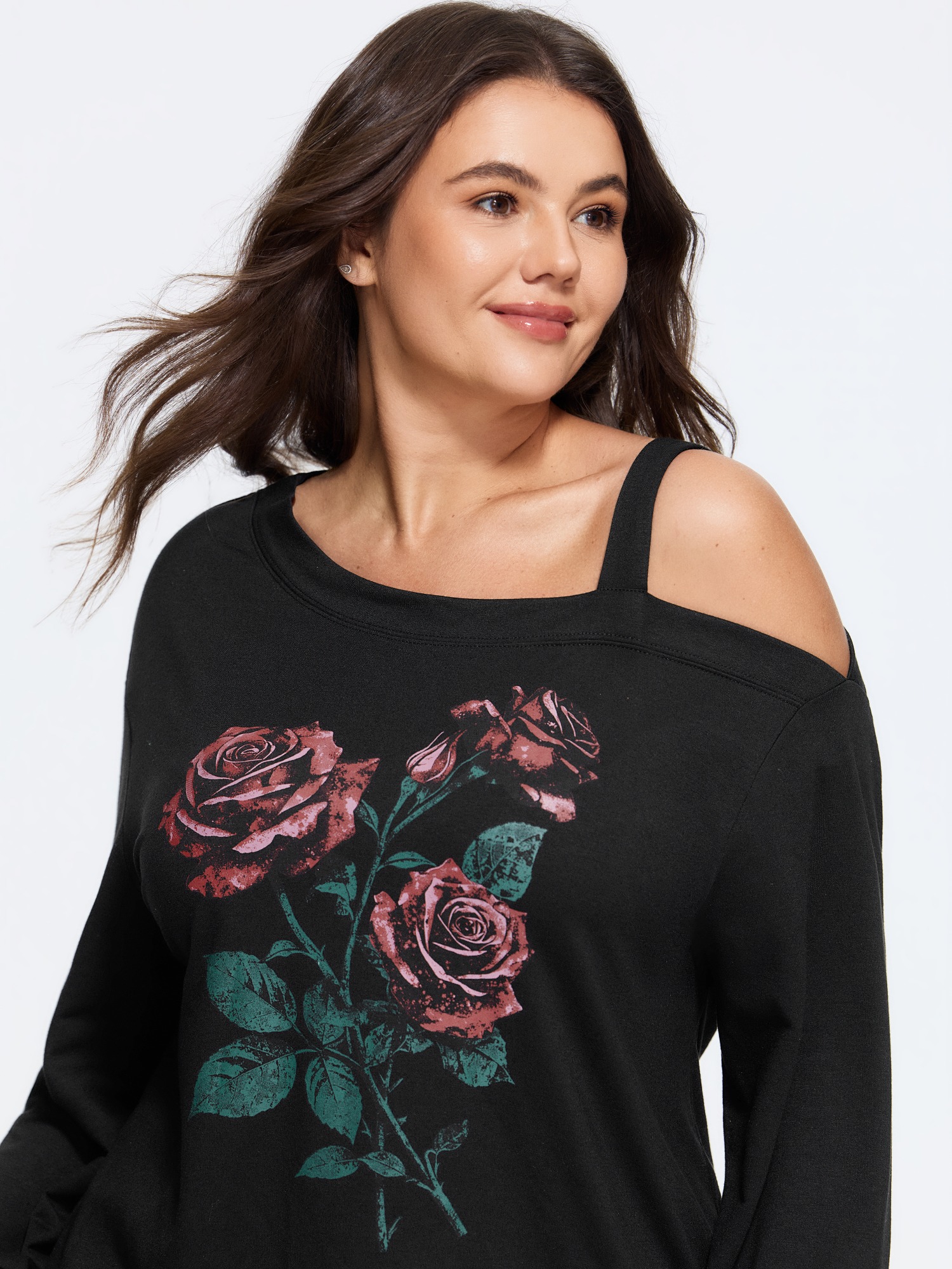 BloomChic Women's Plus Size Rose Print Asymmetric Cold Shoulder Sweatshirt Black Floral Everyday-Casual Asymmetrical Neckline 10/M