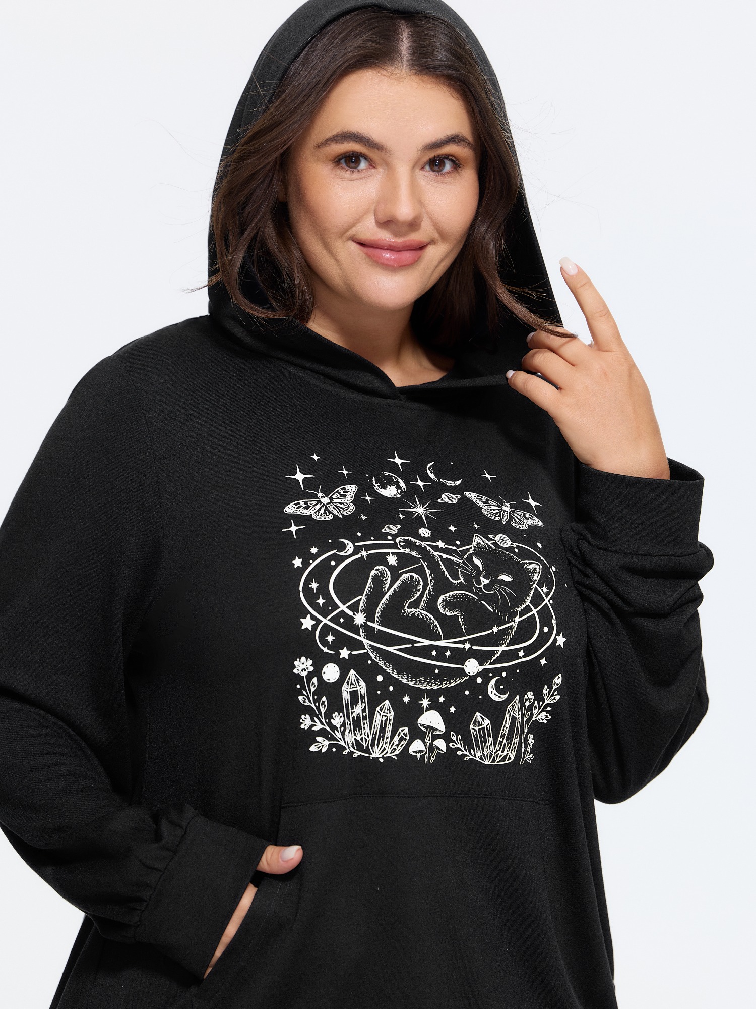 BloomChic Women's Plus Size Cat Print Pocket Hoodie Sweatshirt Black Everyday-Casual Hooded Neck 10/M