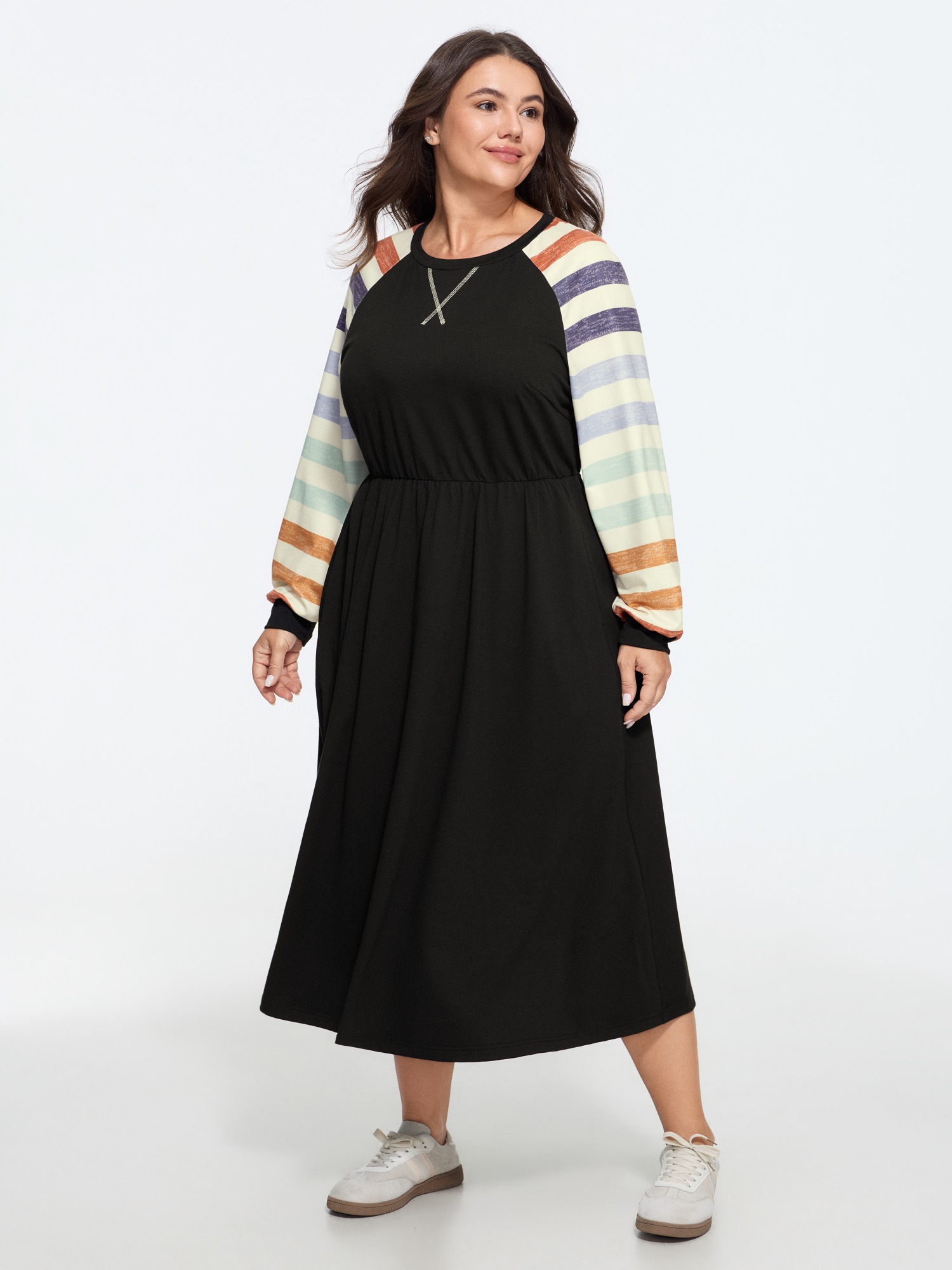 BloomChic Women's Plus Size Supersoft Color Block Stripe Raglan Sleeve Midi Dress Black Stripes Midi Everyday-Casual Patchwork 30/6X