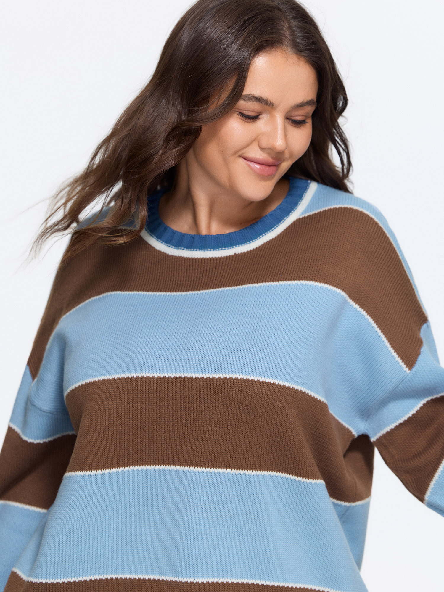 BloomChic Plus Size Color Block Striped Crew Neck Pullover - Curve Women's Winter Round Neck Boxy Colorblock LightBlue Ribbed Cuff Sleeve Pullovers 26-28/3X