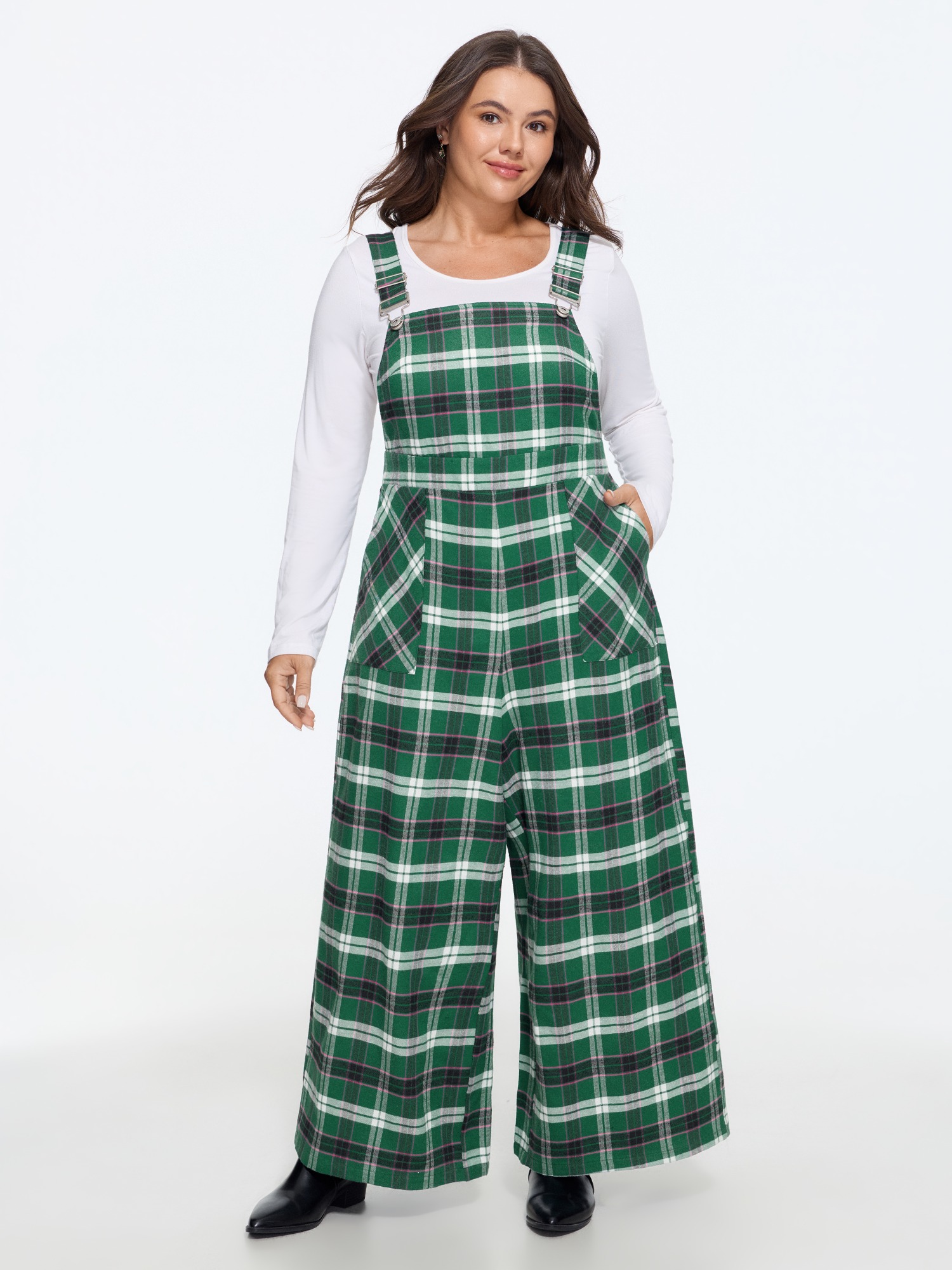 BloomChic Plus Size Plaid Pocket Overalls Wide Leg Jumpsuit - Curve Women's Multicolor Playsuit - Thigh-Friendly Patch pocket Wide leg Jumpsuits 30/4X