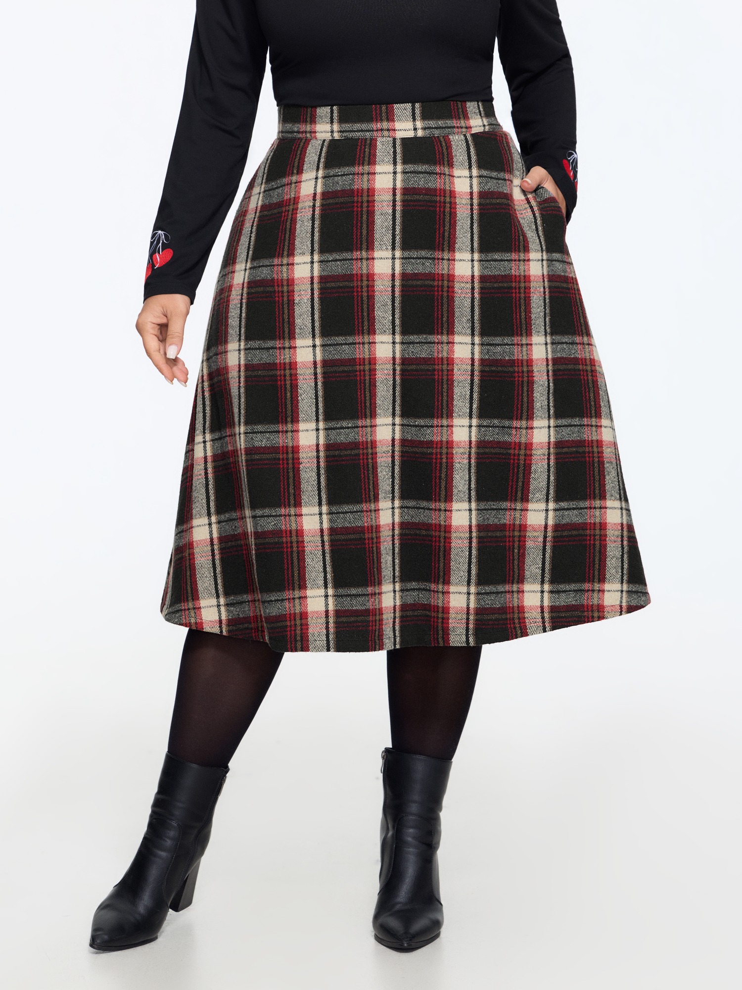 Plus Size Tartan Plaid Pocket Midi Skirt - Curve Women's Black A-line Mid Rise Side Pocket Skirts 34/6X