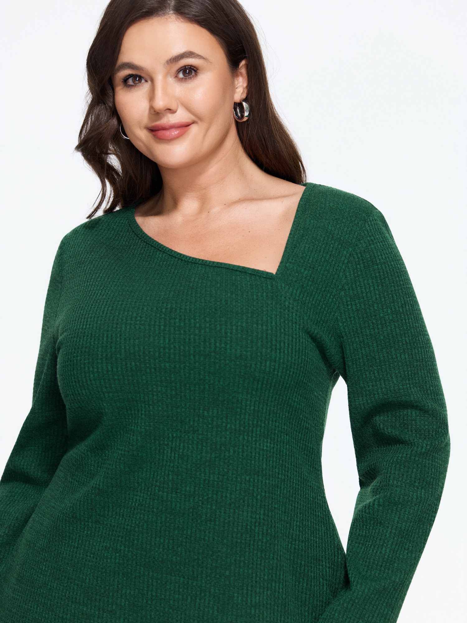 BloomChic Plus Size Asymmetrical V Neck Waffle Knit T-Shirt - Women's Dark Green Solid Asymmetrical Neckline Easy Pull-On Long Sleeve 节庆款 T-shirts 14/M