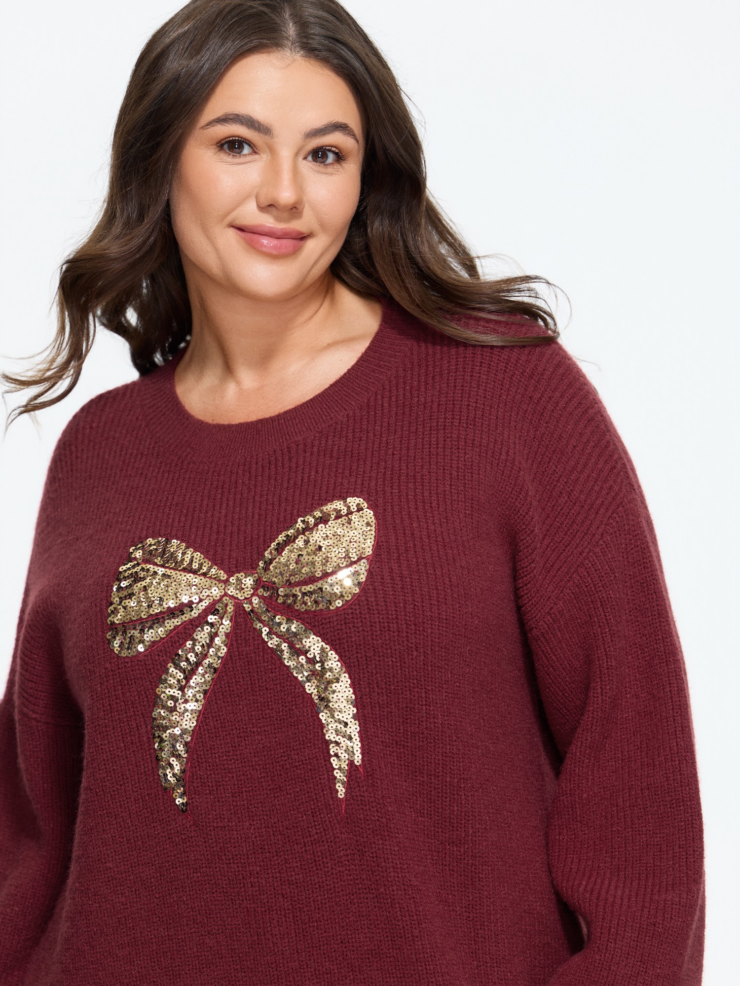BloomChic Plus Size Sequin Bow Pattern Round Neck Long Sleeve Pullover - Curve Women's Winter Round Neck Straight fit Lava Falls Ribbed Cuff Sleeve Pullovers 14/M