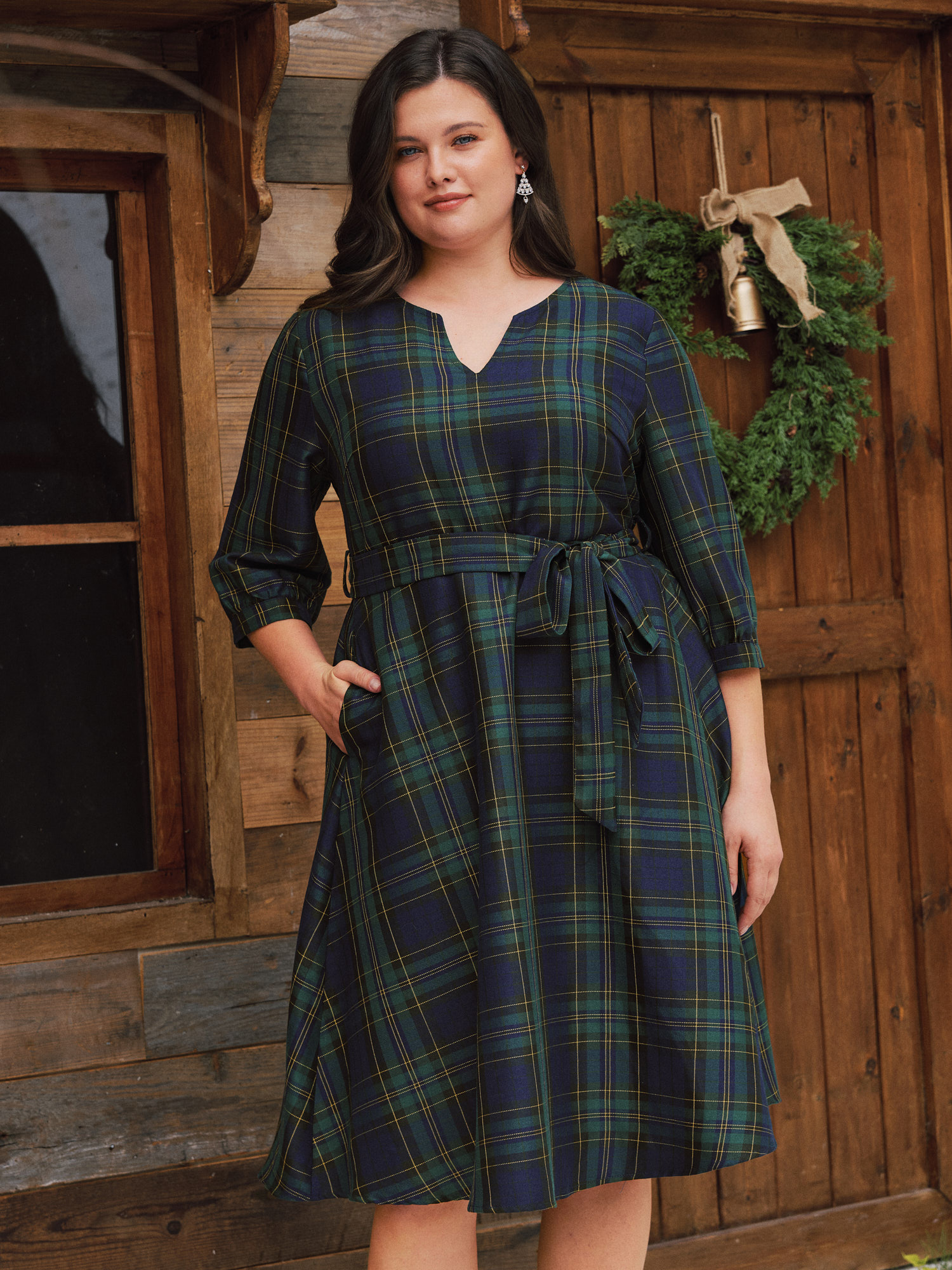 BloomChic Plus Size Plaid 3/4 Puff Sleeve Waist Tie Midi Dress - Curve Ladies Hunter Green 节庆款 3/4 Sleeve Plaid Side Pocket Daily Dresses 14/M