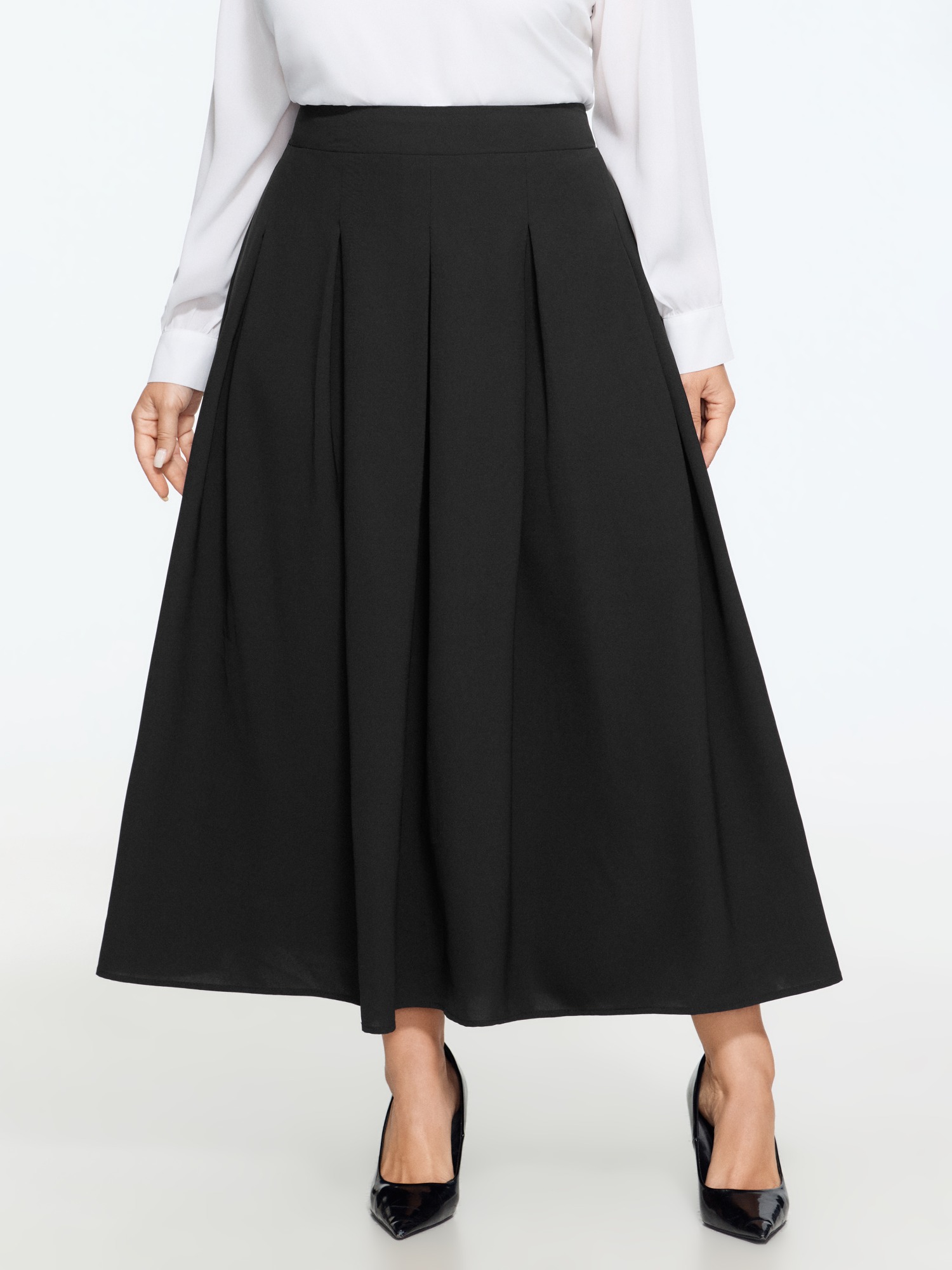 BloomChic Women's Plus Size Solid Pleated A-Line Midi Skirt Black Tiered A-line Office 28/5X