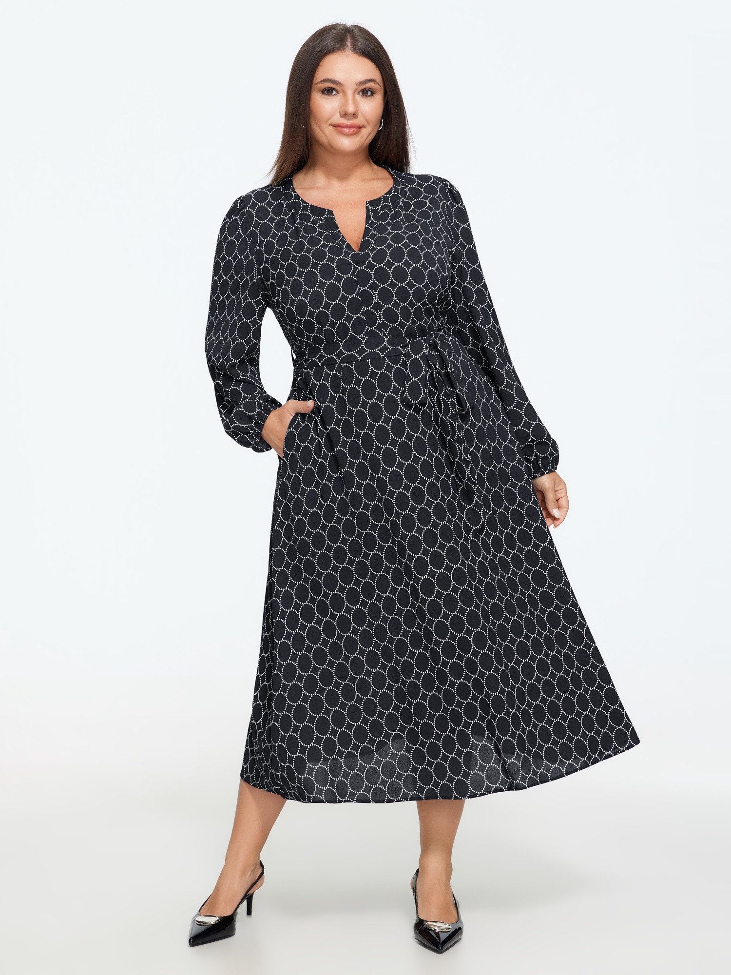 BloomChic Women's Plus Size Geo Print Notch Neck Belted Midi Dress Black Geometric Midi Office Lace-Up 10/M